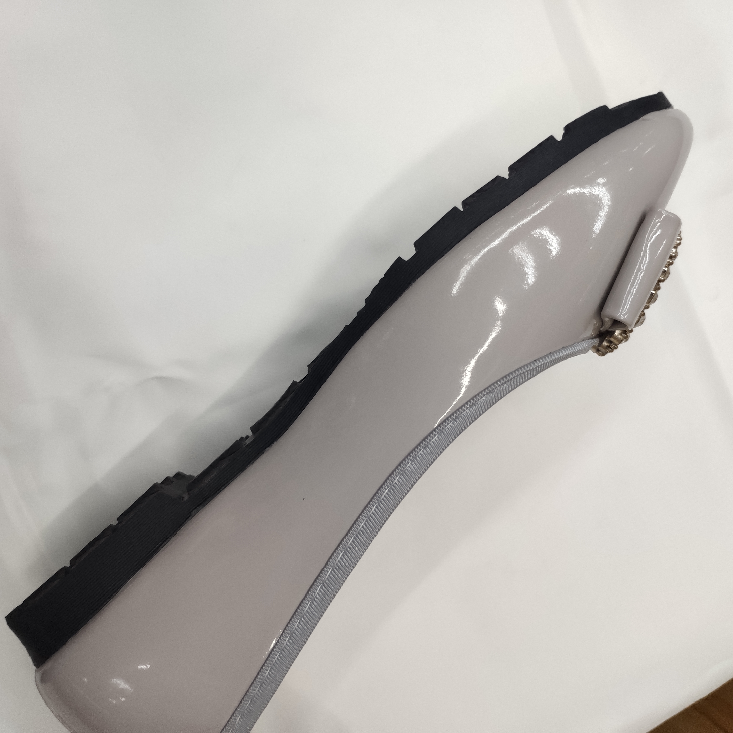 外贸批发女士浅灰圆水钻扣方头皮鞋平底鞋细节图