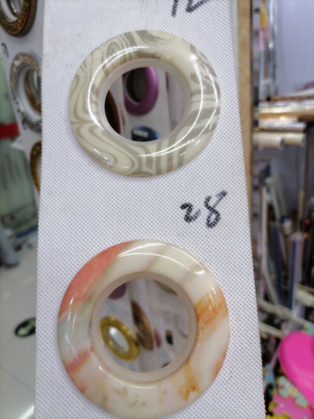 Patterned curtain perforated ring, Roman ring, ring buckle, sound-absorbing ring, curtain accessories details Picture