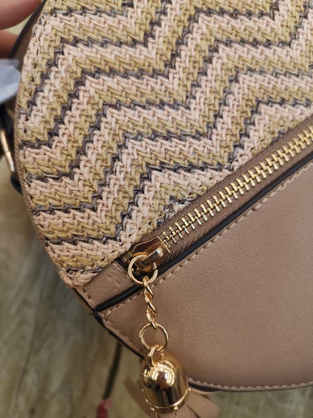 Korean Version Of Fashion Round Bag Crossbody Bag All The Fashion Shoulder Bag Specification drawing