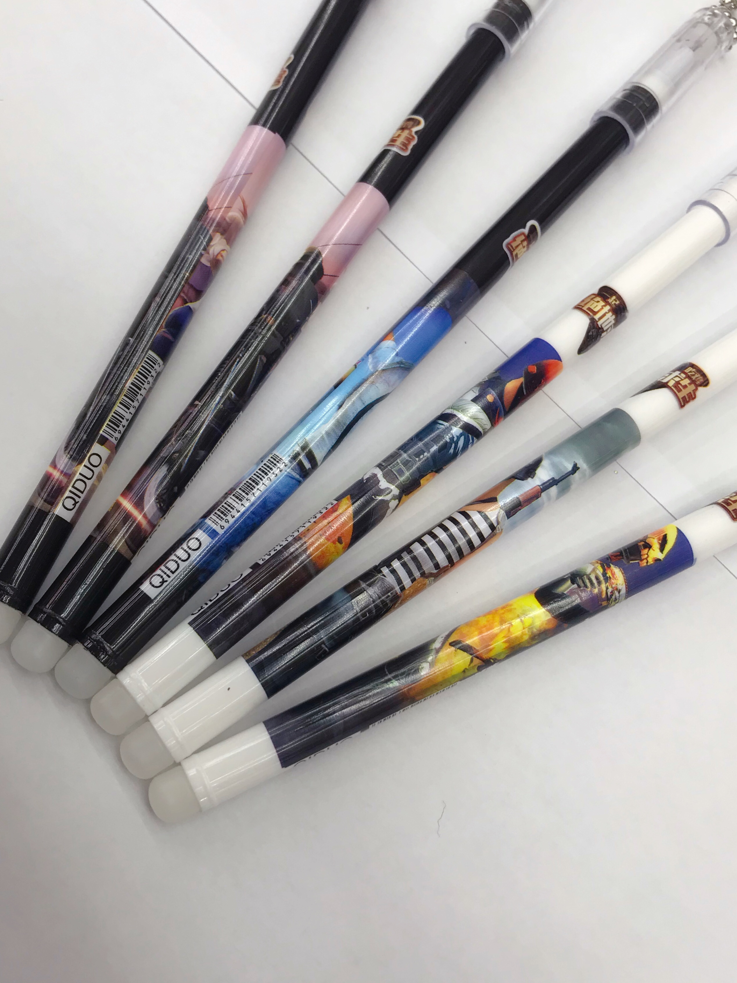 适合中小学生书写使用的中性笔LP0024细节图