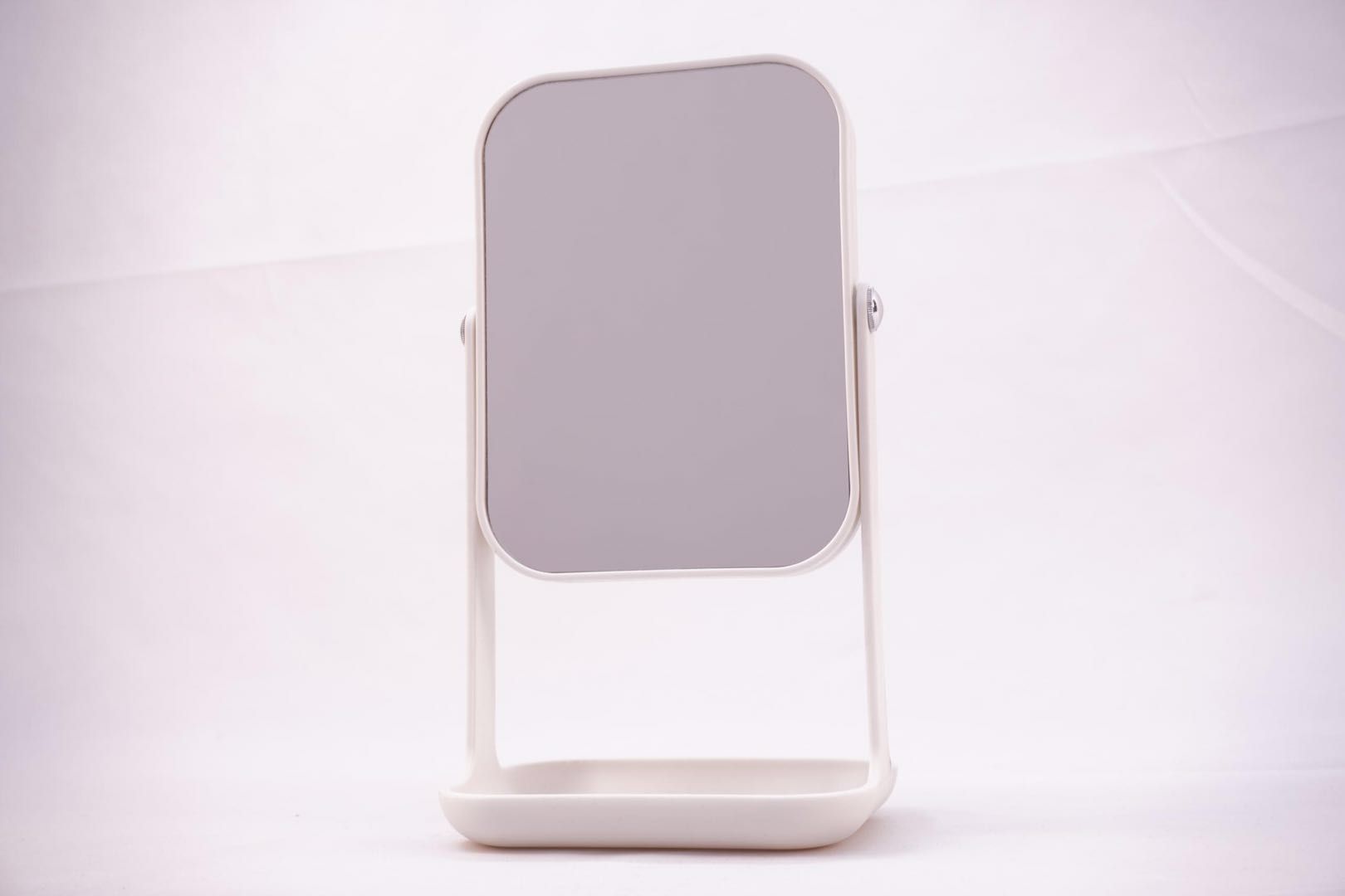 Desktop makeup mirror details Picture