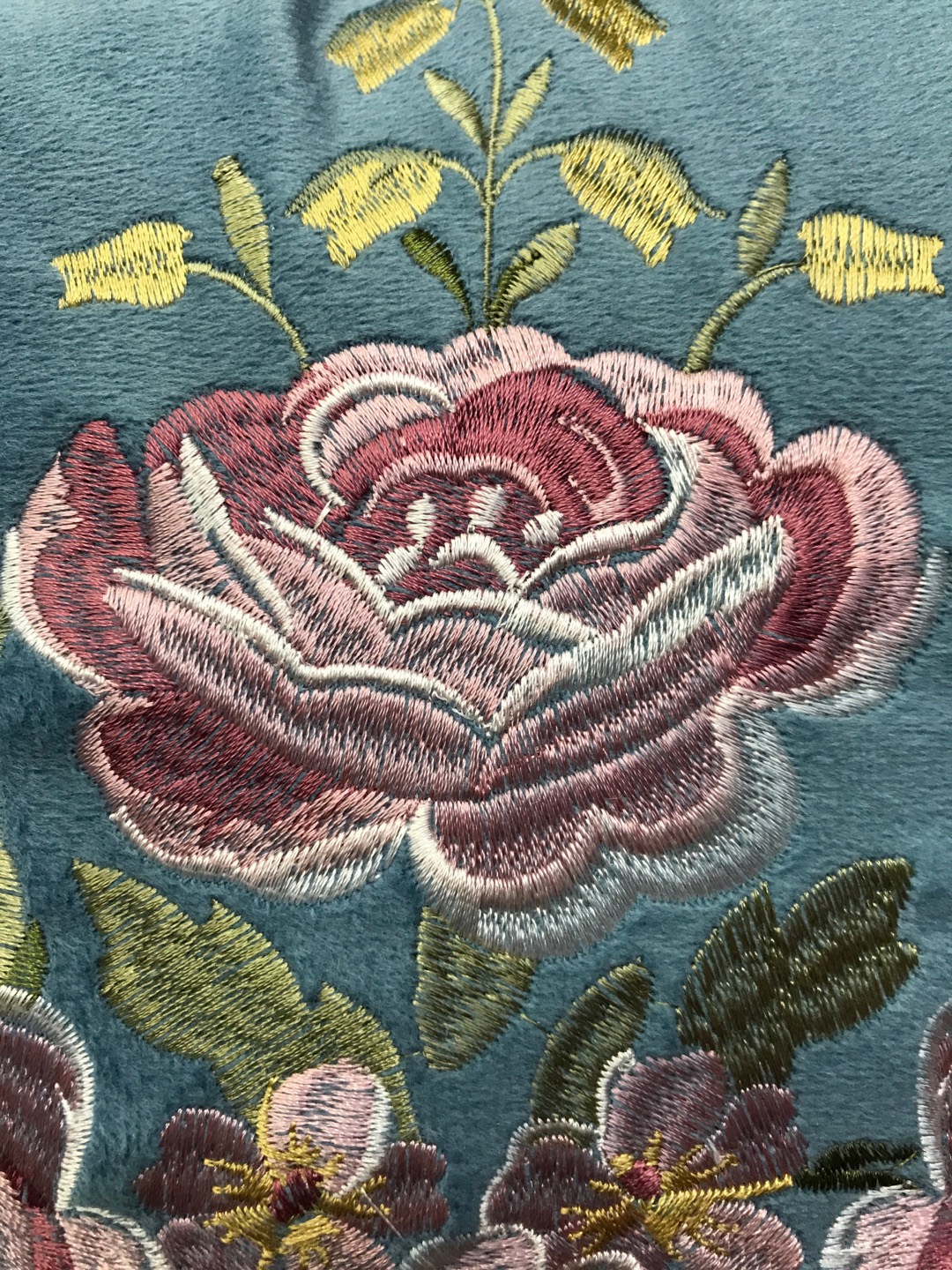 Super Soft Short Plush Plant Flowers Color Computer Embroidery Throw Pillow Pillow details Picture