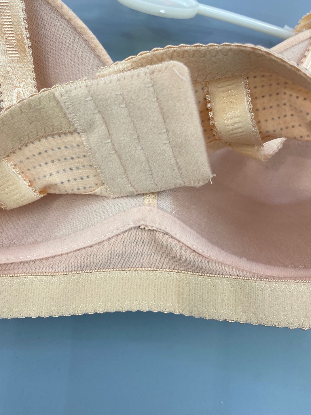 梦琪舒春夏新款女士薄款定型调整型文胸无钢圈拉丝光面收副乳三排扣胸罩无磁保健文胸1651120细节图