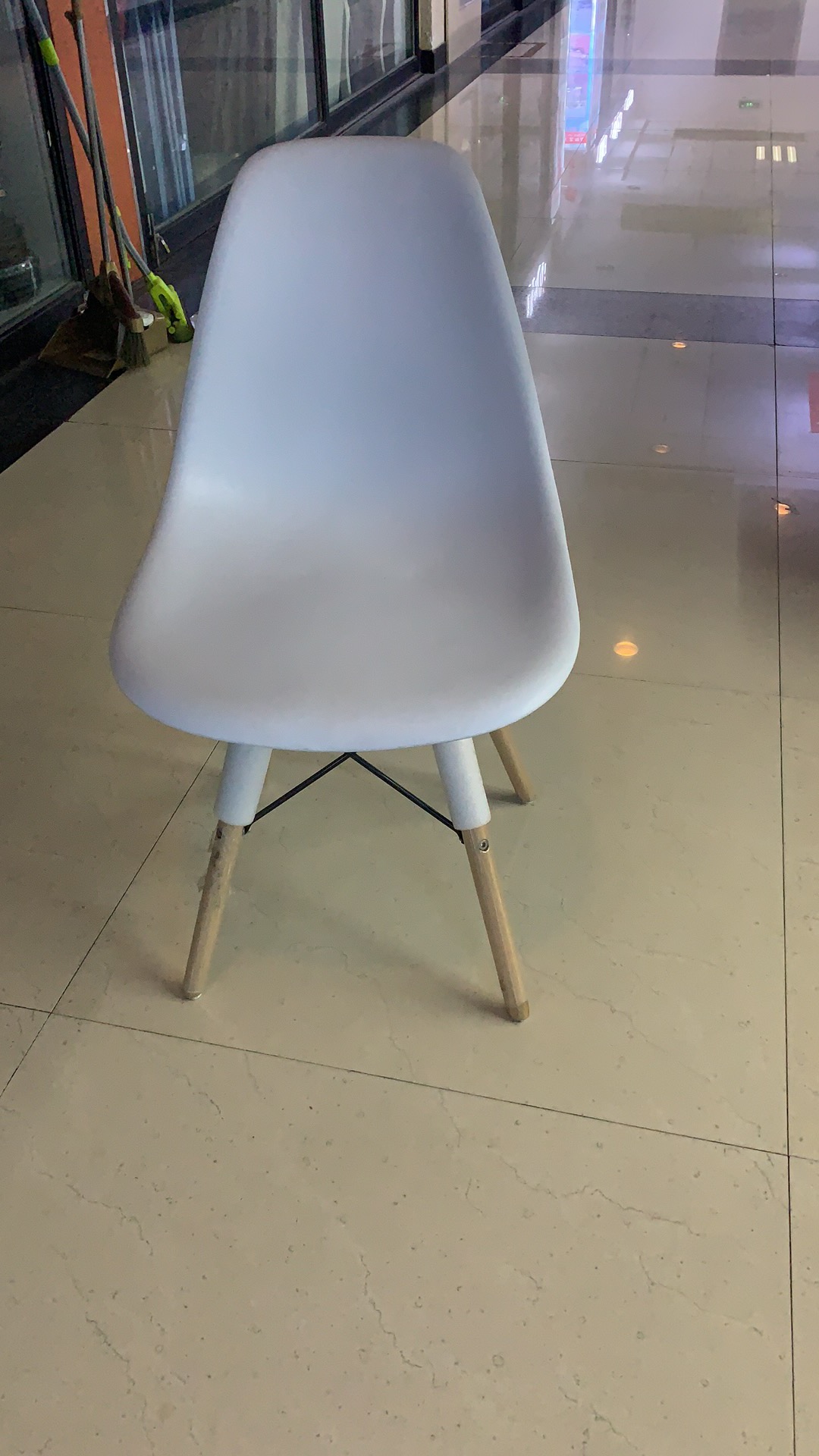 modern minimalist office chair