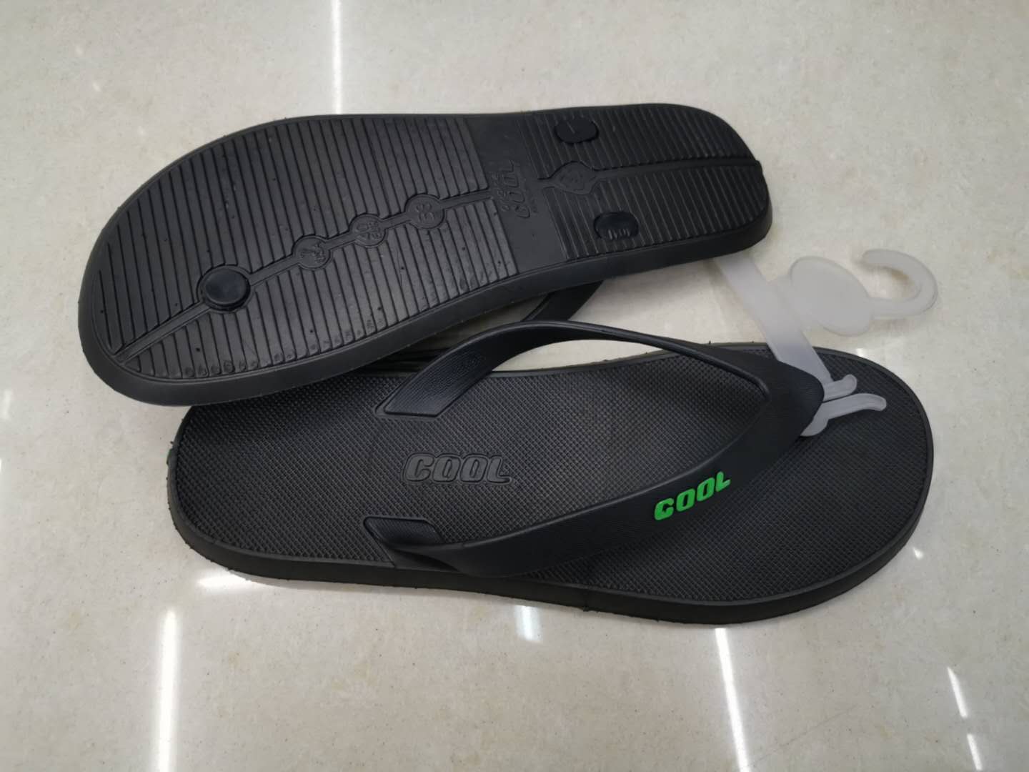 2020夏季新款休闲鞋防滑凉拖一字拖沙滩潮鞋