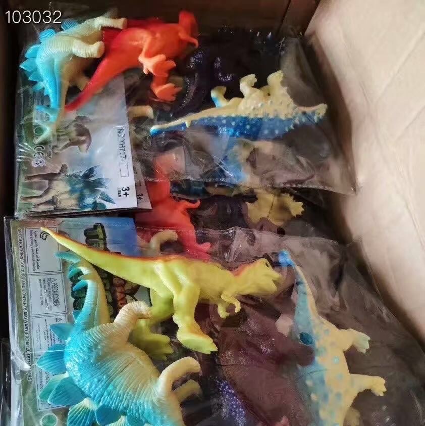 儿童大号塑胶模型恐龙玩具套装图