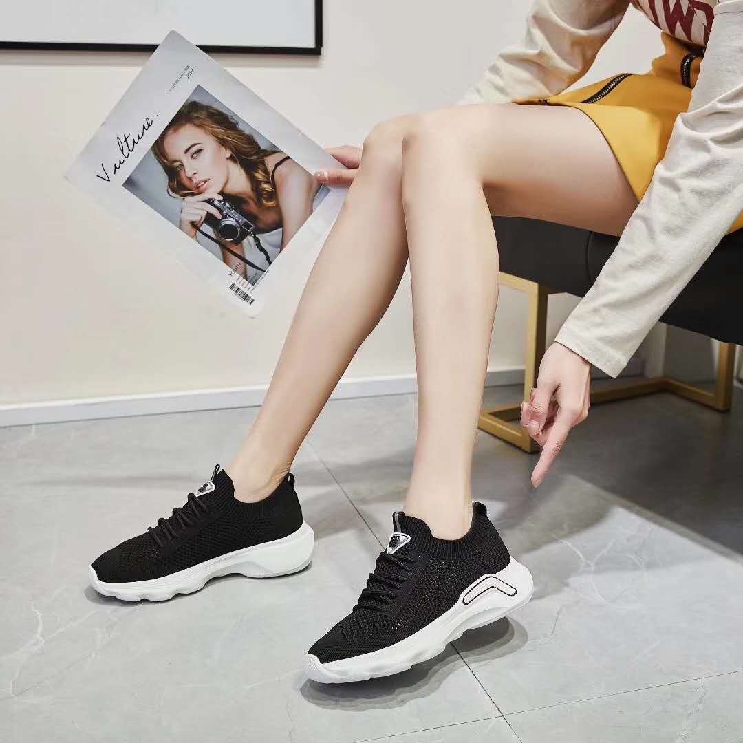 D8808都得利2020新款广州女士黑色飞织运动鞋细节图