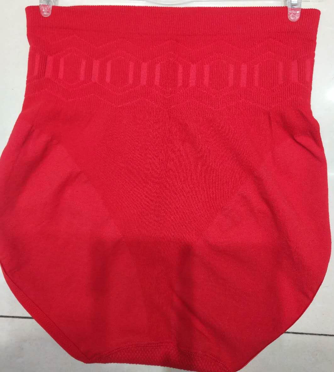 Women Sexy High Waist Comfortable Breathable Non-Trace Antibacterial Solid Color Thin Briefs details Picture