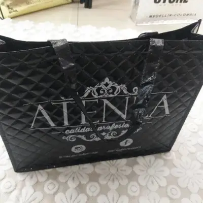Pure Black Non-Woven Bag Covered Shoulder Strap Network Red Explosive Can Be Customized Logo Manufacturers Direct Sales Big Discount