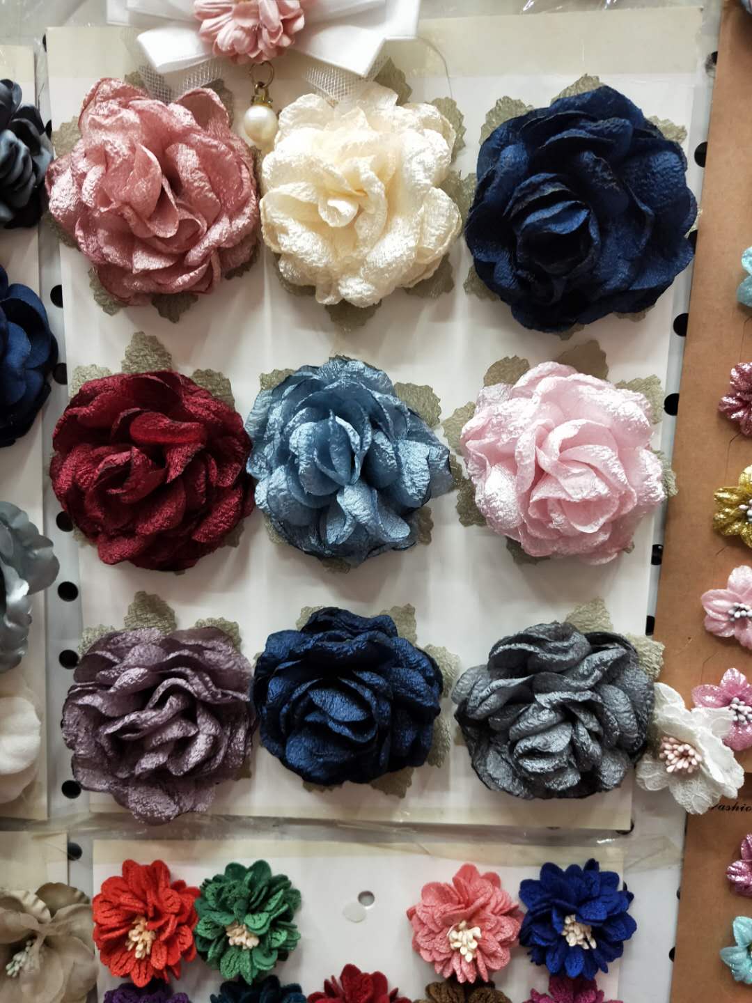 韩国手工烧边花朵立体布艺玫瑰花朵发卡鞋花配件产品图