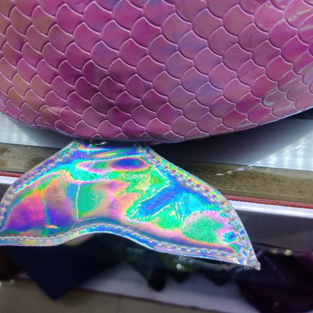 粉红色五彩腰间包斜挎包女生零钱包产品图