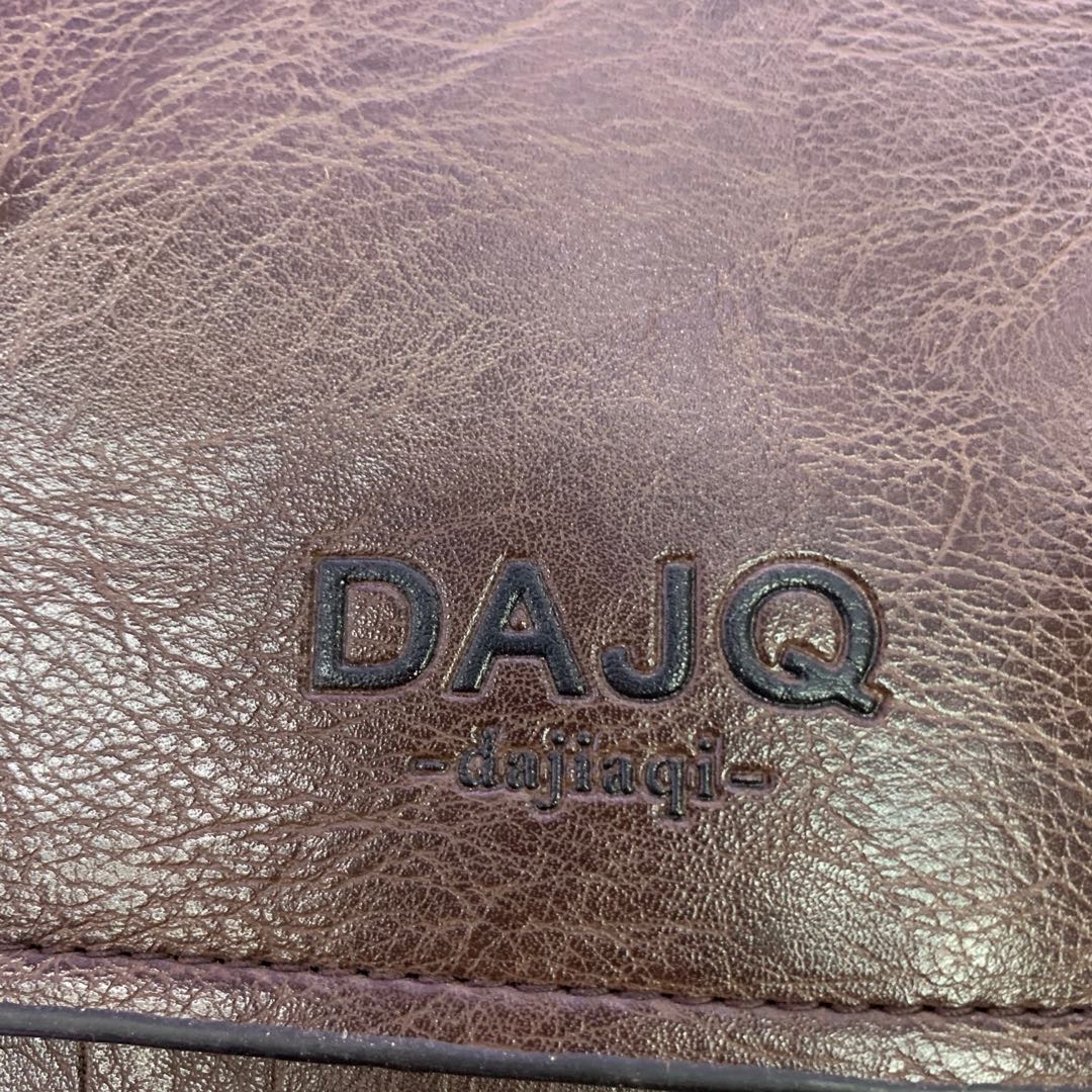 高档时尚PU皮男士斜挎包产品图