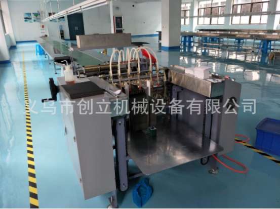 The 650-type Feida fully automatic paper feeding, gluing and gluing machine has established a physical store of printing machinery with good quality and favorable prices