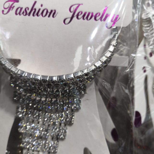 气质大方手链欧式复古风经典手链生日礼物手链细节图