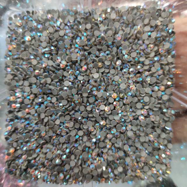 Manufacturers Direct Imitation Ao Diamond Hand-Ironing Material Wool Sweater Hat Shoes Clothing Decoration Drill