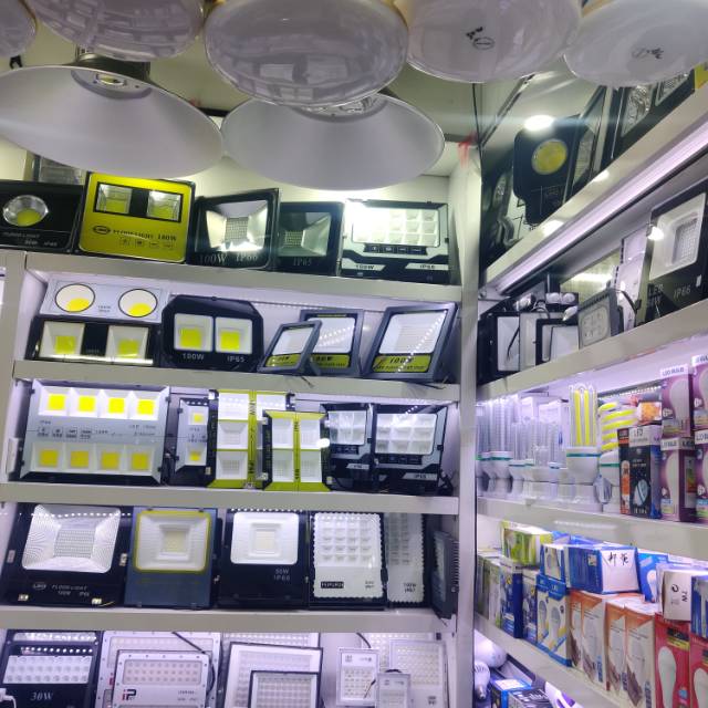 Yiwu Qixiang LED Lighting describe pic - 2