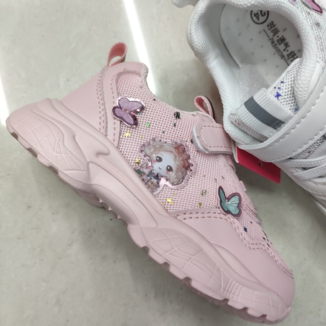 New Children's Shoes Soft Sole Breathable Mesh Fabric For Girls Children Non-Slip Sports Shoes For Children details Picture