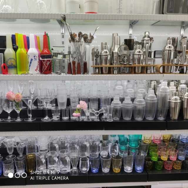 Matson Hotel Supplies Store describe pic - 2