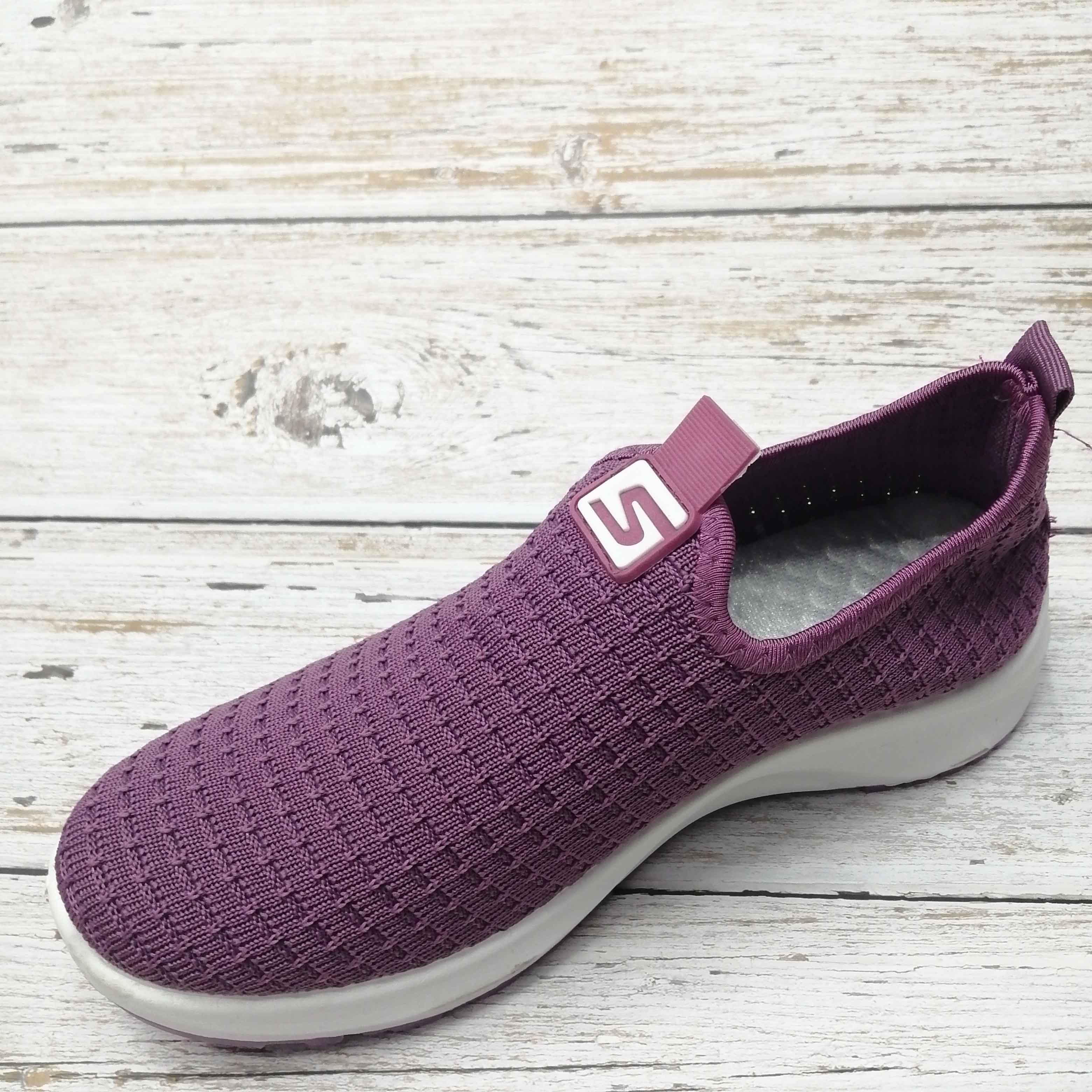 Women Spring And Autumn New Running Shoes Breathable Flying Woven Casual Shoes details Picture