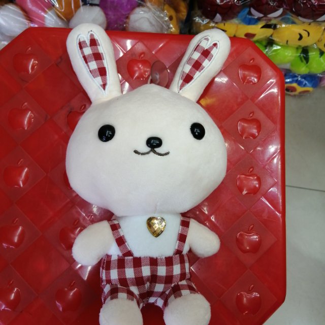 毛绒玩具背带格子兔