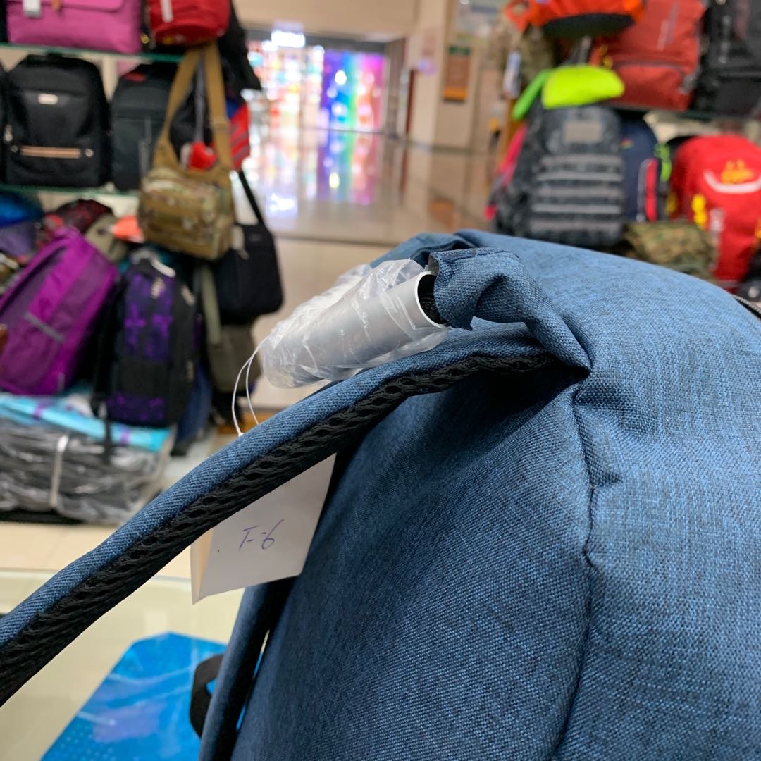 灰蓝色双肩包背包商务男士大容量细节图