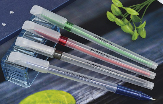 Factory direct sales students special writing smooth four-color ballpoint pen PT-1157 thumbnail