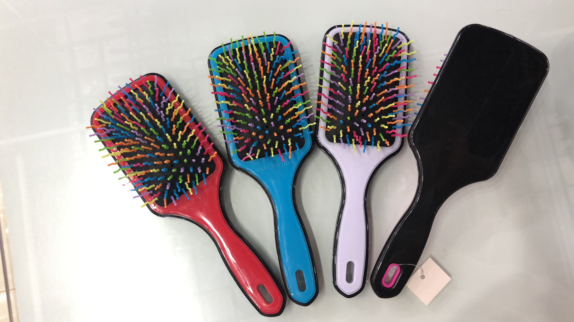 Colorful curved needle airbag comb air cushion hair comb massage scalp meridian wooden comb children hair loss with static electricity thumbnail