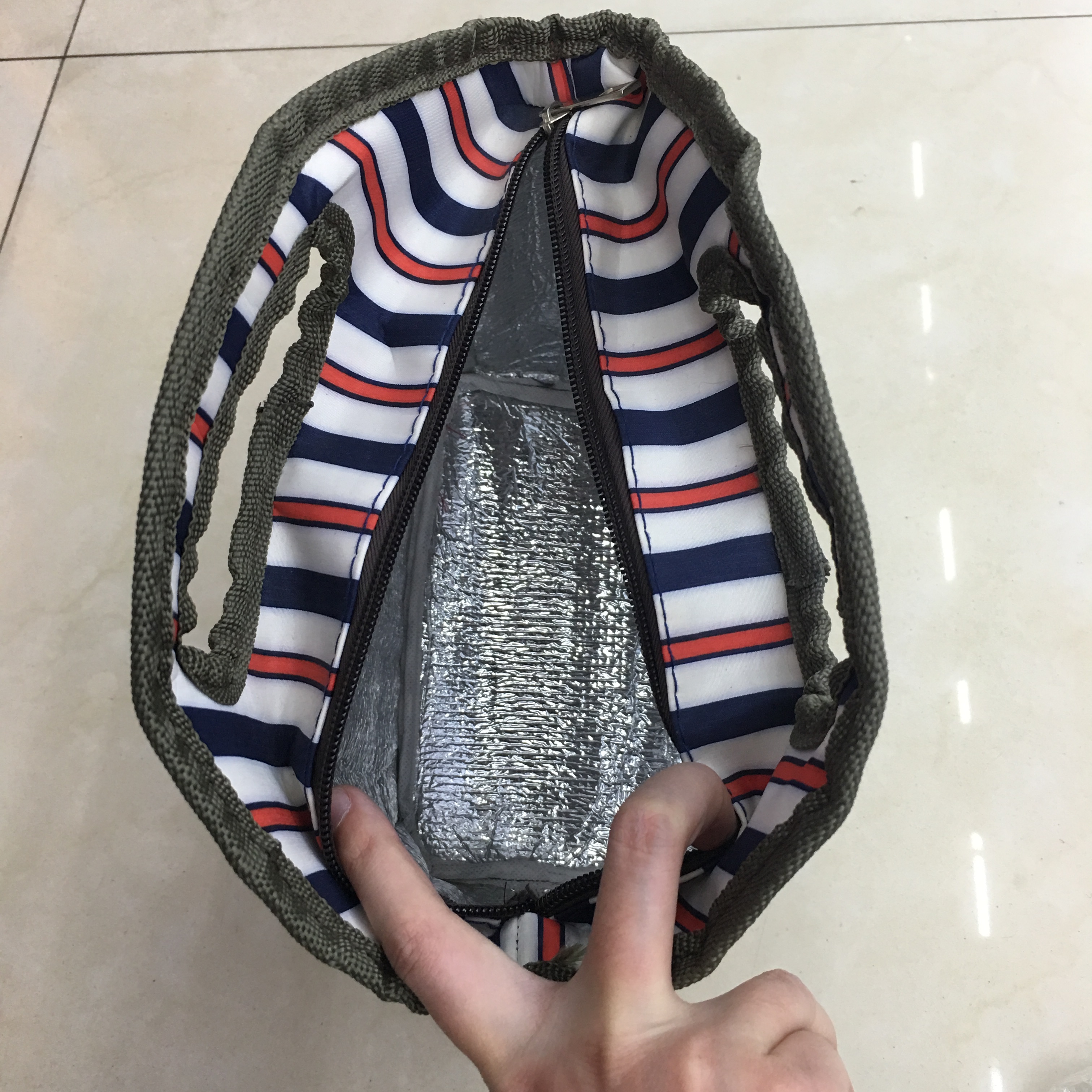 Insulated bags, bento bags, lunch box bags, thickened insulated bags, ice packs, insulated lunch box bags Specification image