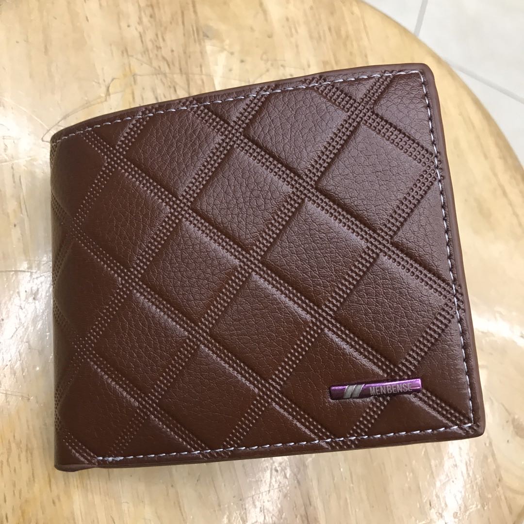 多卡位男士钱包短款大容量钱包图