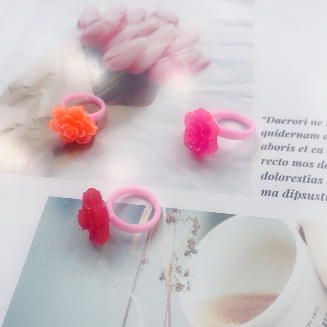 韩版卡通儿童戒指可爱玫瑰花小戒指饰品戒指树脂戒指细节图