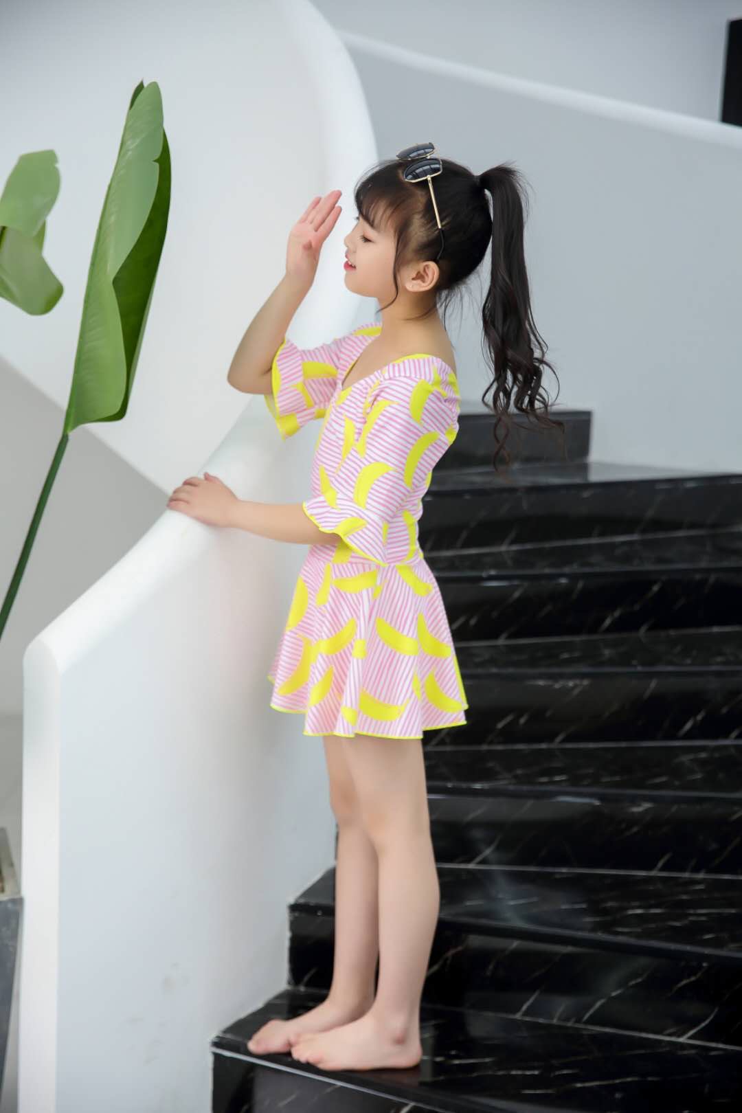 Model No. 6912 Student Style Polyester Blue White Pink White Swimsuit Specification drawing