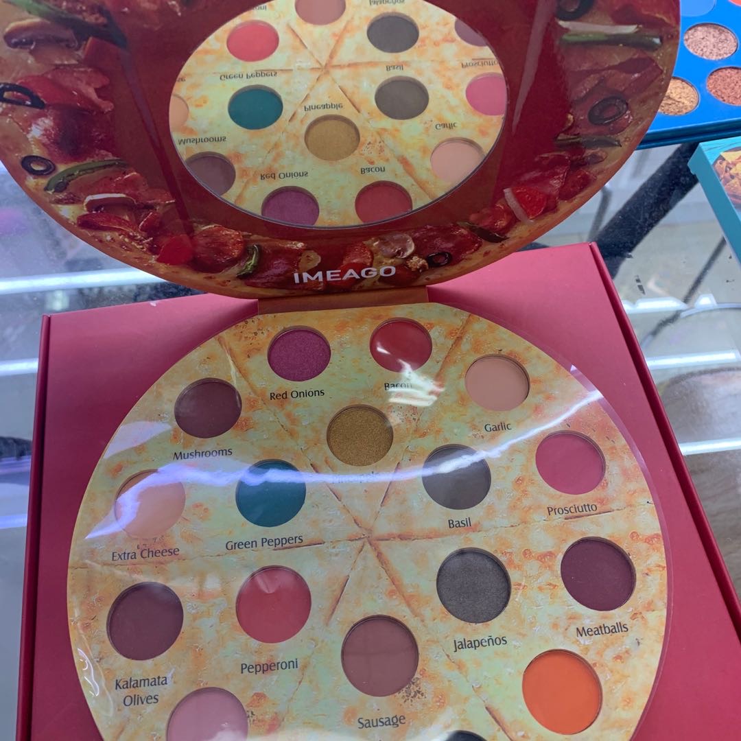 外销披萨18色眼影哑光珠光欧美流行彩妆盘持久