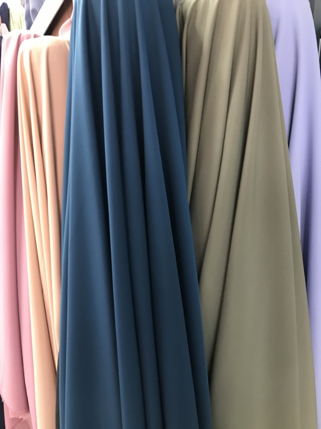 斜纹蚕丝服装装饰布多色可选价格面议图