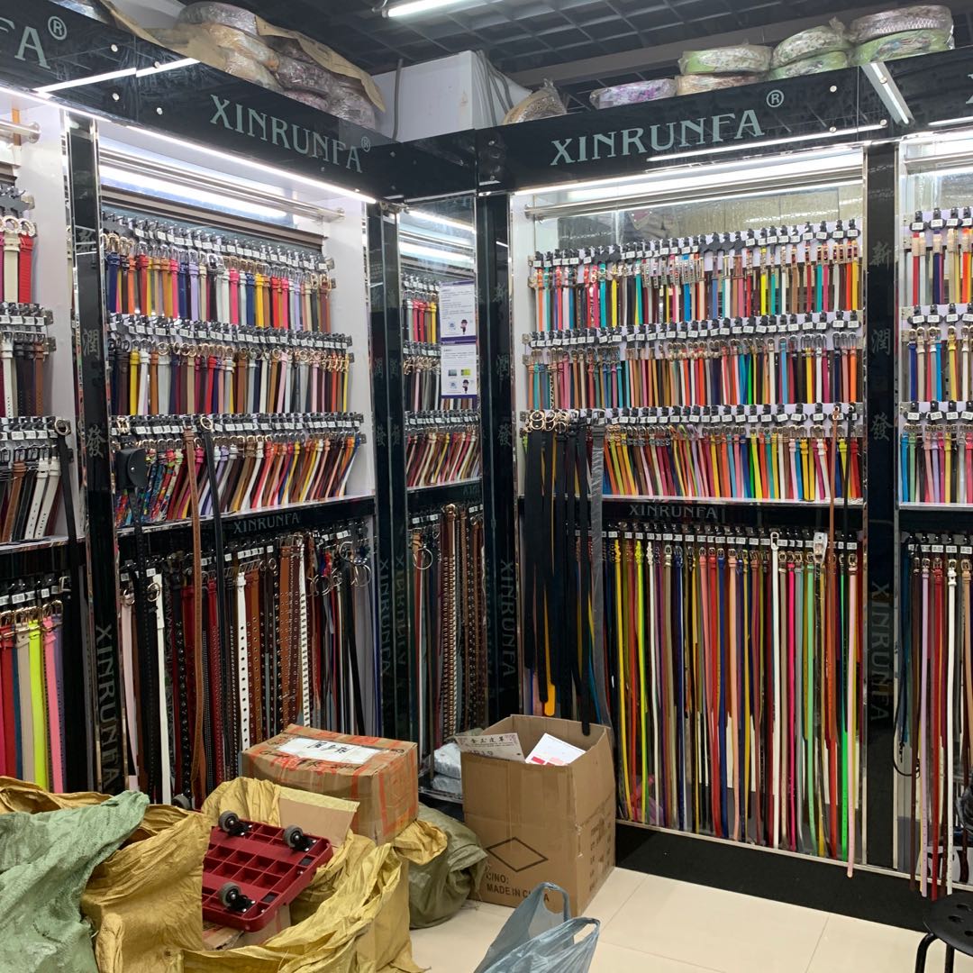 Yiwu Xinrunfa Leather Goods Store describe pic - 1