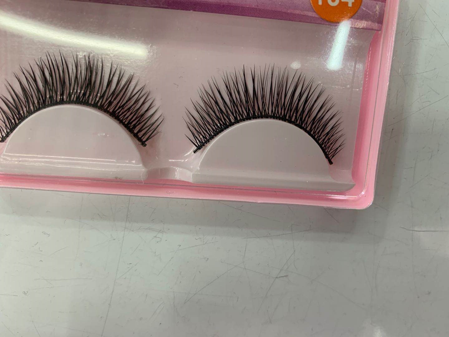 A pair of hard stem false eyelashes 005 natural bushy tail pull long real nude makeup eyelashes