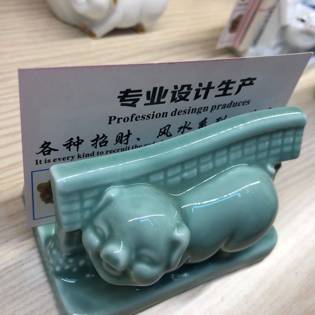 Jintai Craft Pig business Card, creative ceramic handicrafts, decorative items, European-style luxurious home display gifts