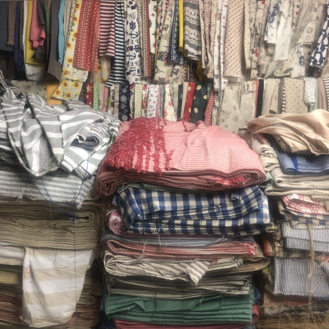 Yiwu Puhuai Textile Products Co., LTD describe pic - 3