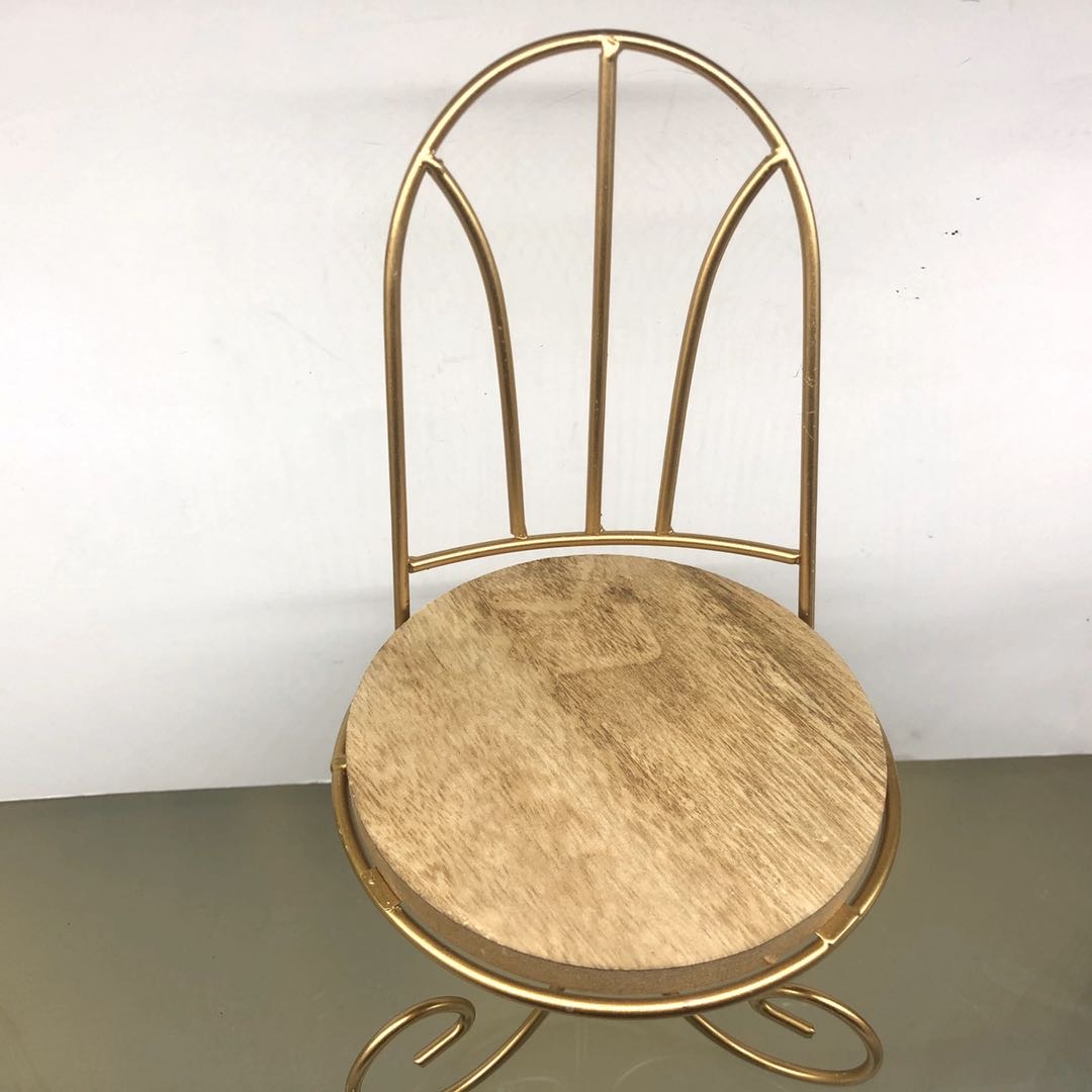 铁艺工艺品家居摆件凳子金属摆件美式简约古典软装饰品样板间书房客厅门装饰品细节图