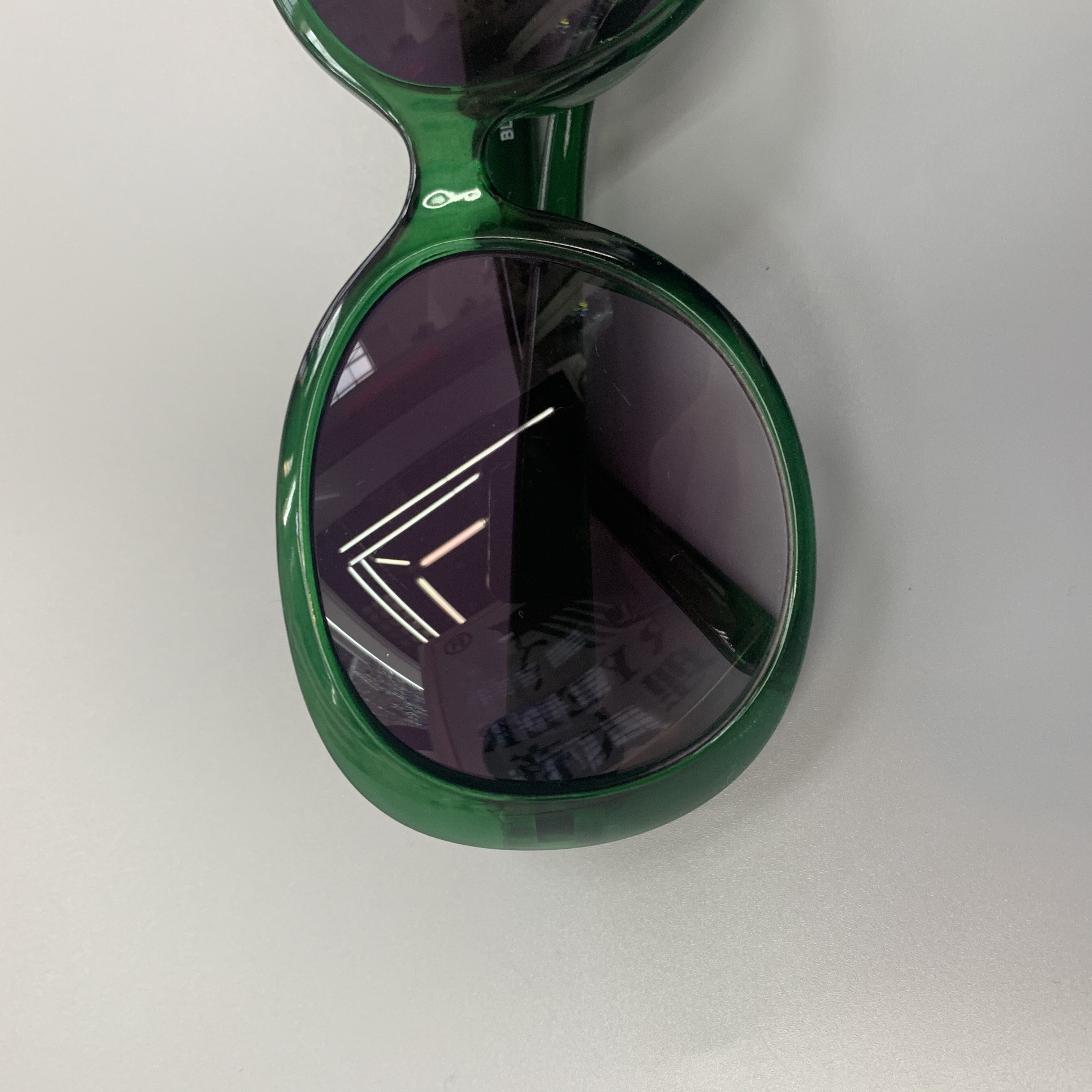 墨镜/太阳镜/太阳镜女2023时尚/偏光太阳眼镜/运动墨镜产品图