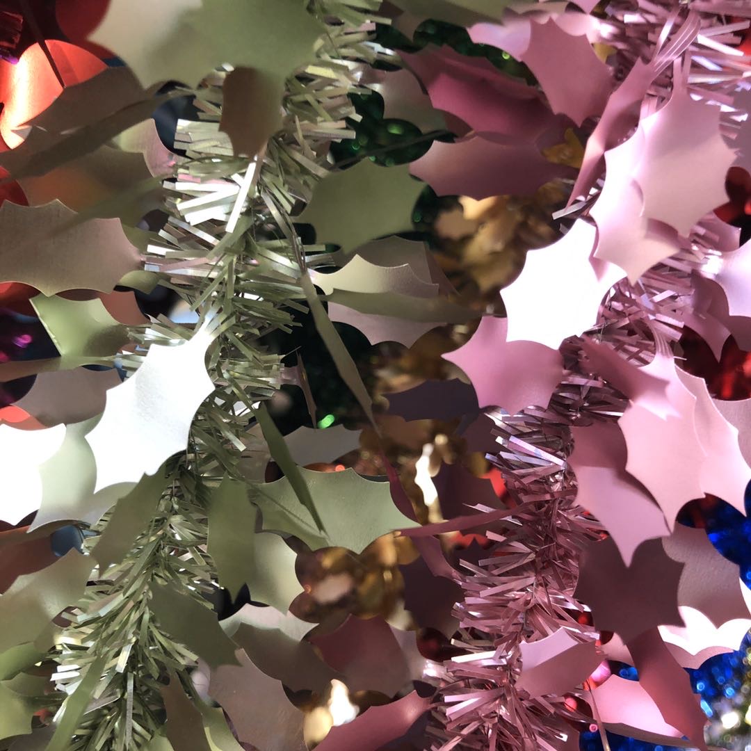 Wholesale of various types of ribbons, party and Christmas decorations, and rubia cordifolia details Picture