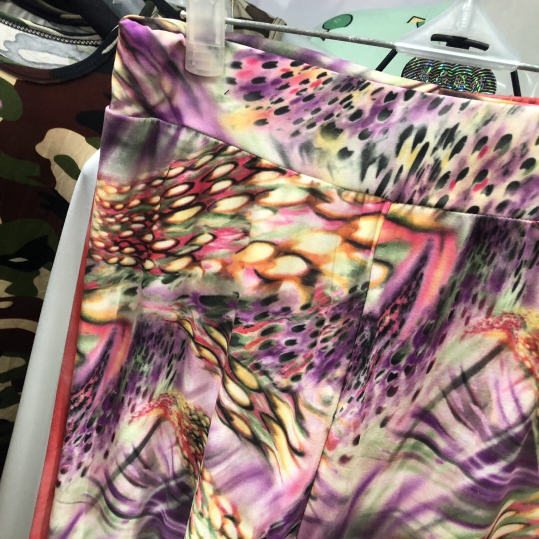 Famous Clan Wind Women's Pants Fashion Print Summer Casual Loose Chiffon Haren Pants Bloomers Women's Pants Printed Beach Pants details Picture