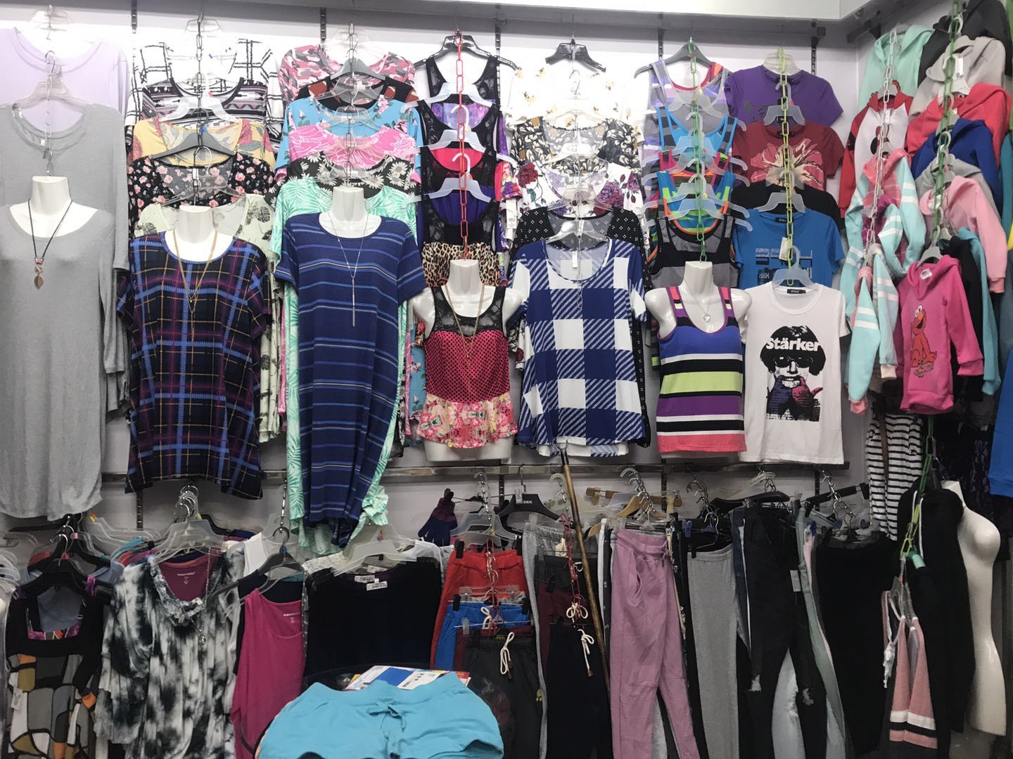 Wang Meijuan's clothing describe pic - 1