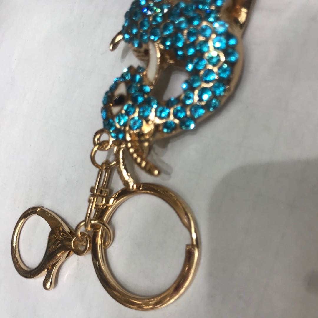The keychain features a cute deer design with a cold and high-end vibe from Internet celebrities Specification image