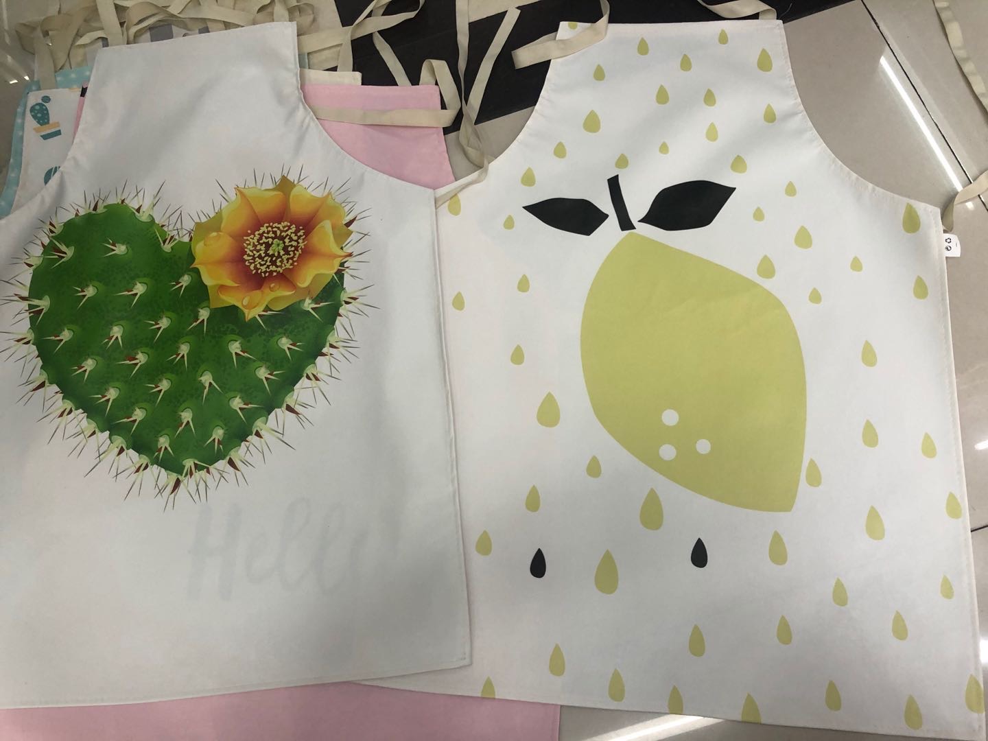 Apron Wind And Oil Proof Cute Creative Nordic Work Home Kitchen details Picture