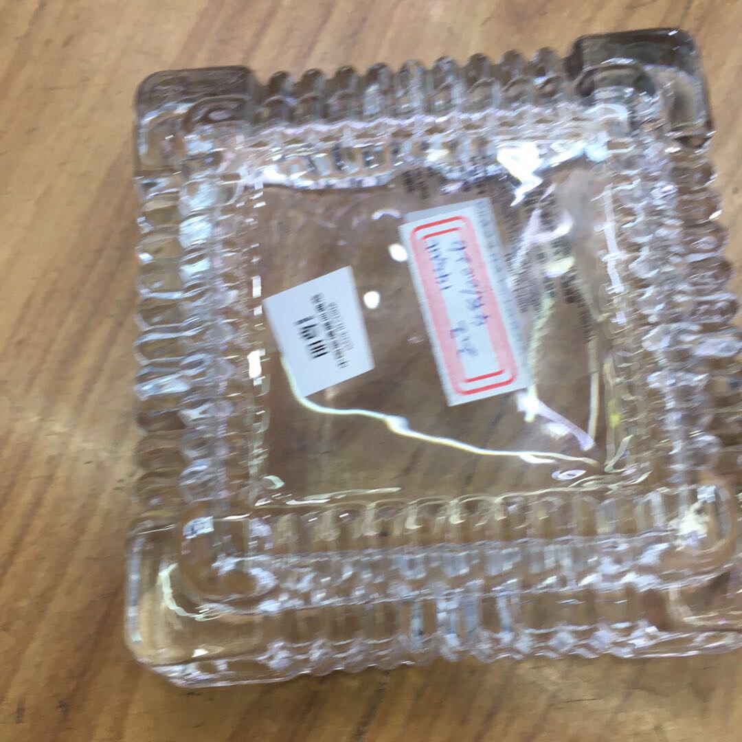 Ktg7616-4 Glass ashtray 145ml Creative crystal glass ashtray for living room, bedroom, simple and fashionable large size, office, Internet cafe ashtray Specification image