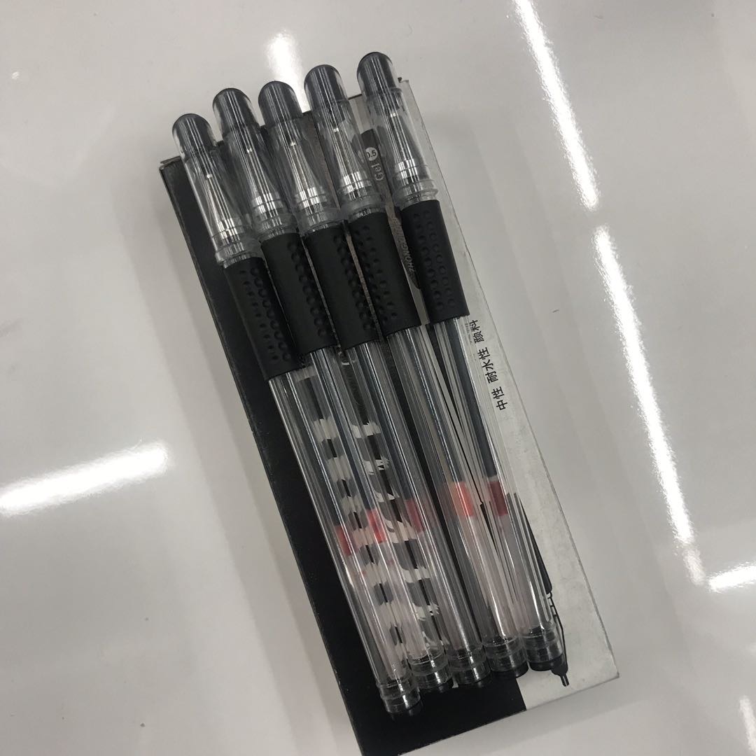 中性笔水笔学生用碳素笔芯黑色0.5mm考试水性签字笔文具用品圆珠笔记号笔黑色