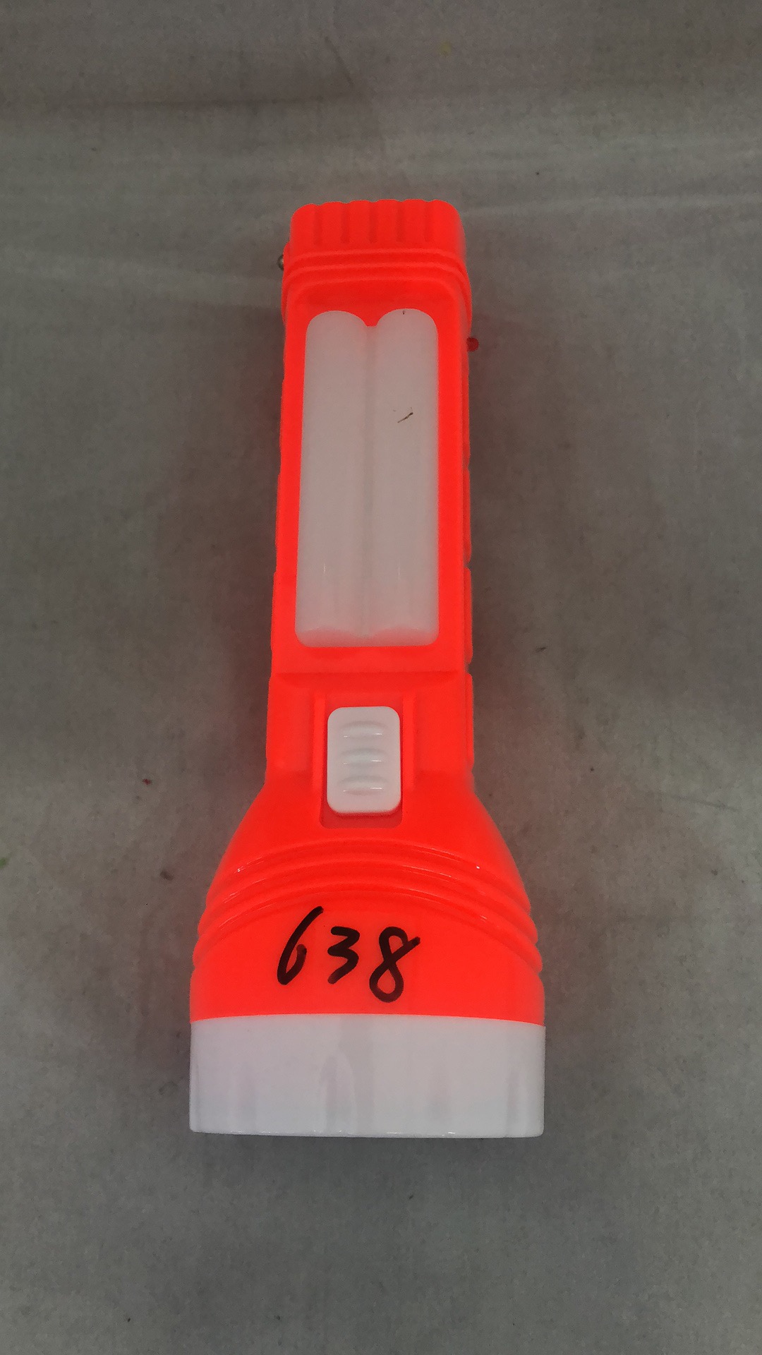 厂家直销太阳能手电筒多功能家用室内强光可充电便携超亮远射手电筒