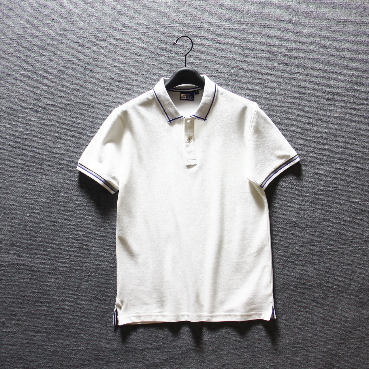 撞色翻领两粒扣Polo衫 棉短袖T恤 一件代发多色细节图