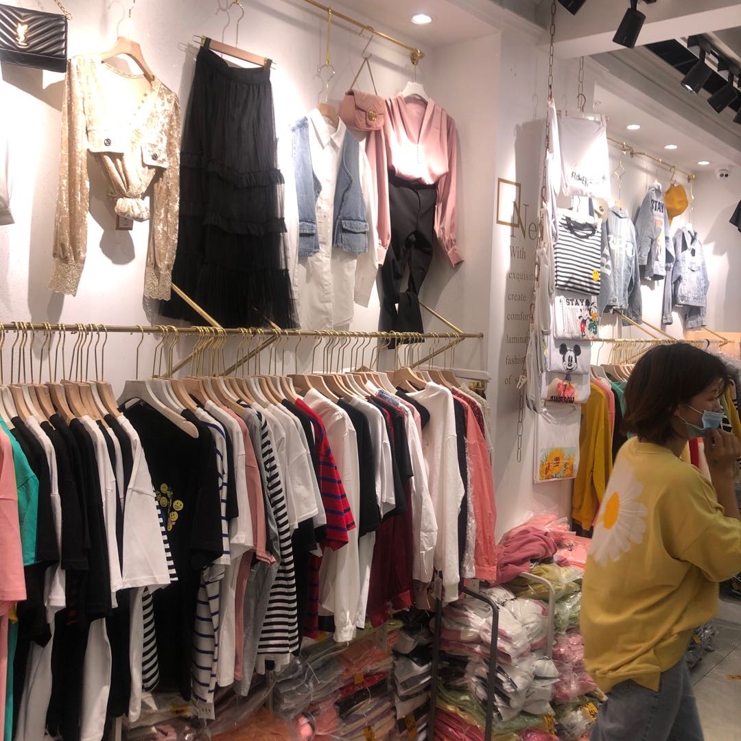 Yipin Clothing describe pic - 1