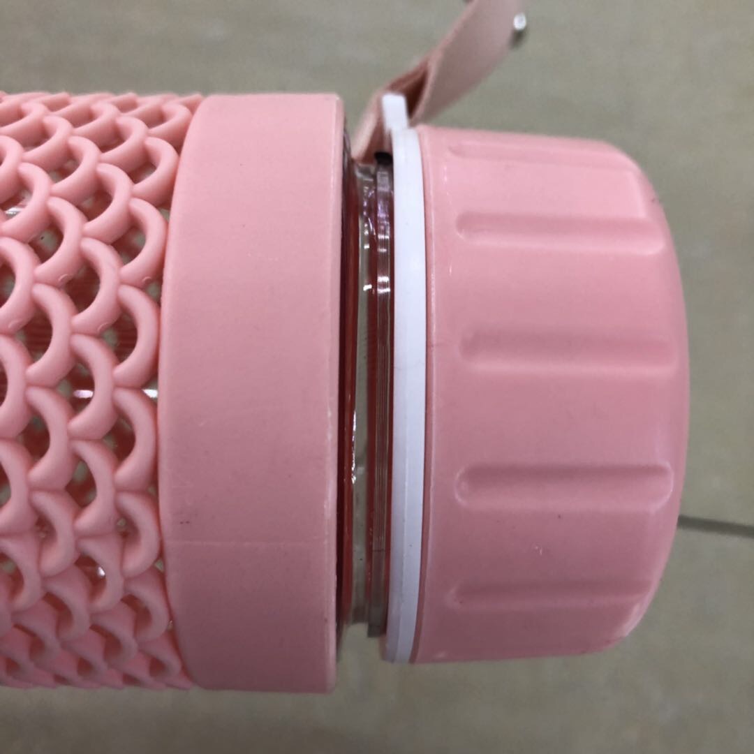 粉色镂空简约女孩水杯可装热水茶杯运动水杯细节图